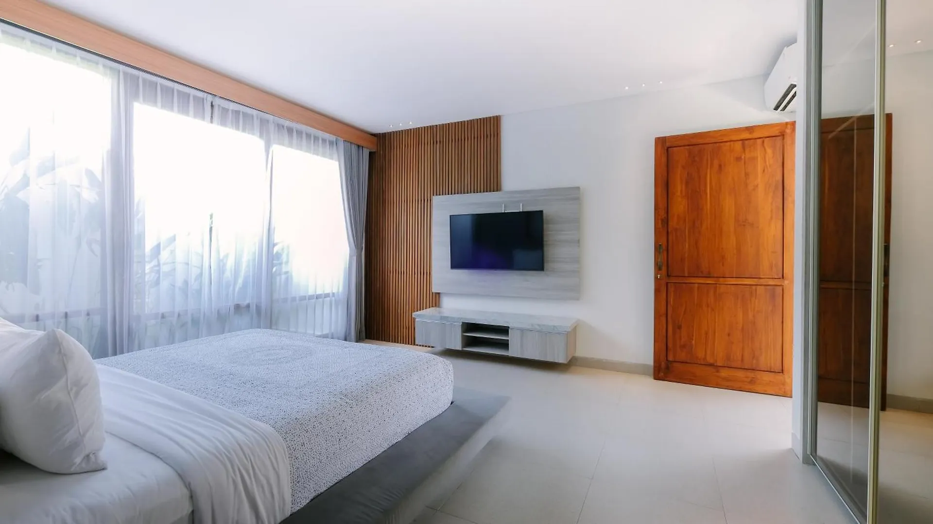 ***** Hotel Villa Tamaro Bali Ubud  Indonesia